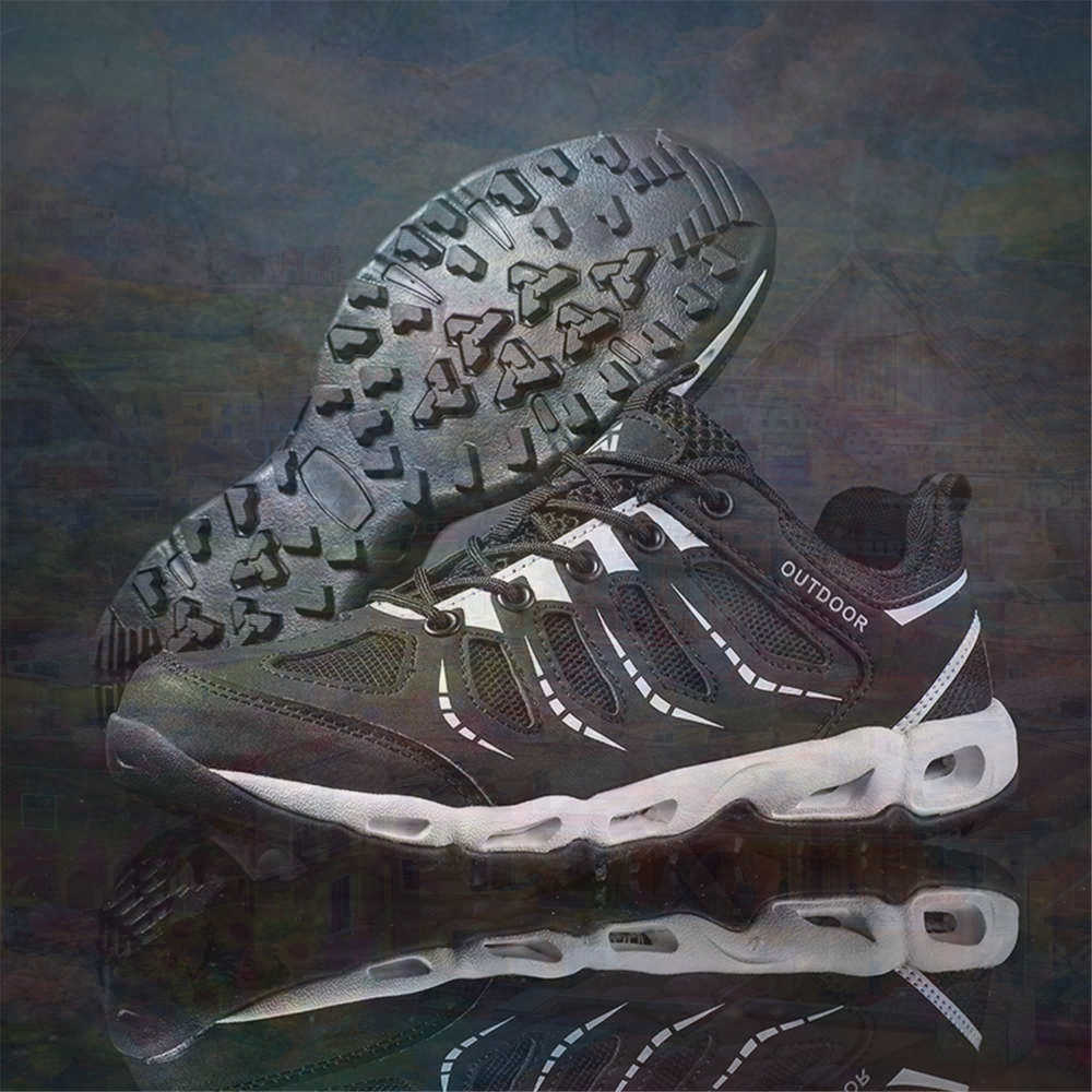 Sumer Round Tip Silver Sneaker - Tech Accessories Key 评论和价格