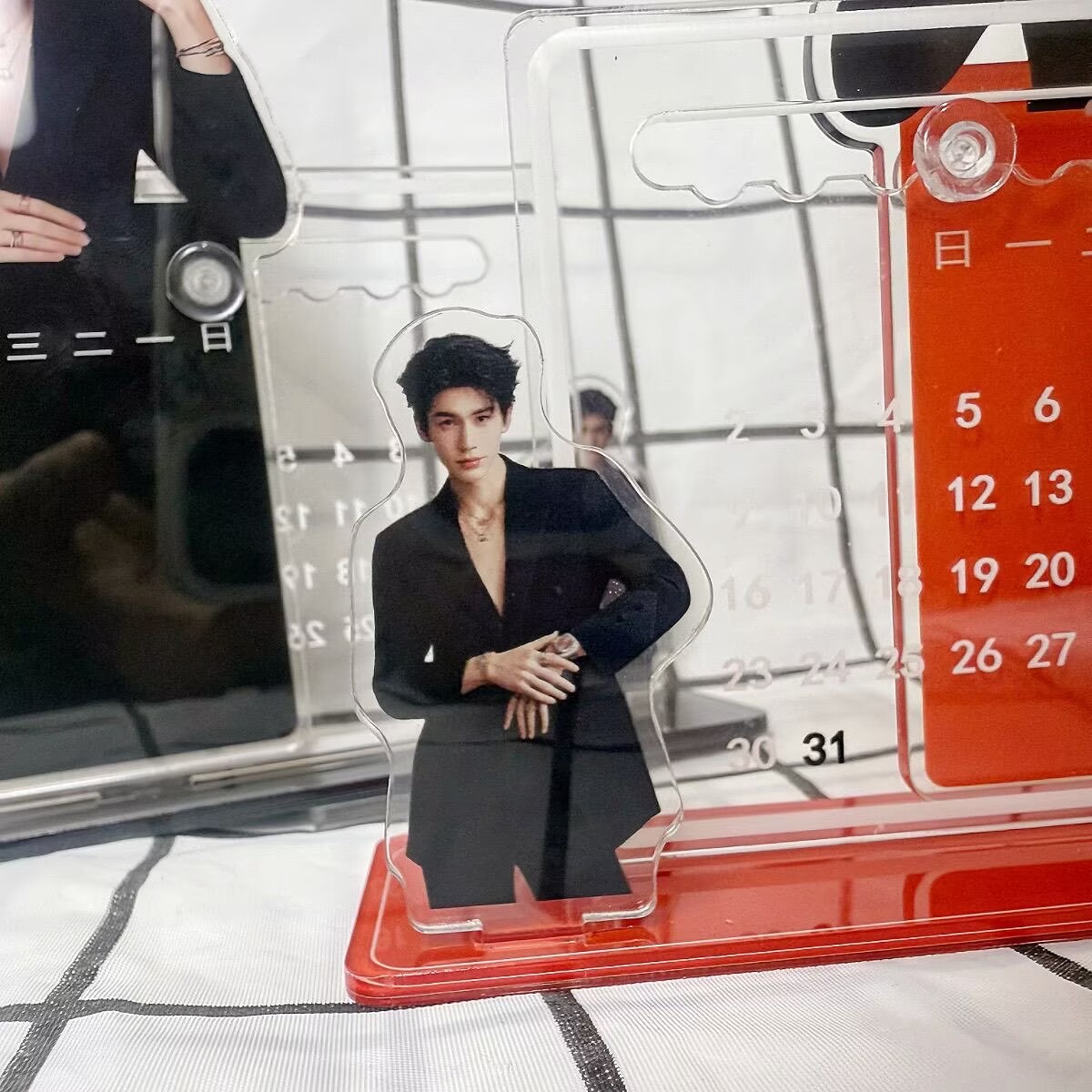 Zhang Linghe's 3D calendar orn - Tech Home Accessories 评论和价格